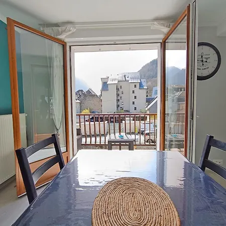 Chez Celeste, Luchon Centre, T2 Bis, 4 Personnes, Ascenseur Lägenhet