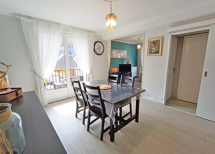 アパート Chez Celeste, Luchon Centre, T2 Bis, 4 Personnes Bagnères-de-Luchon